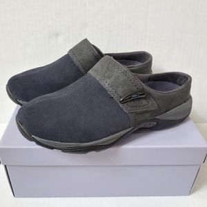 easy spirit equip clogs